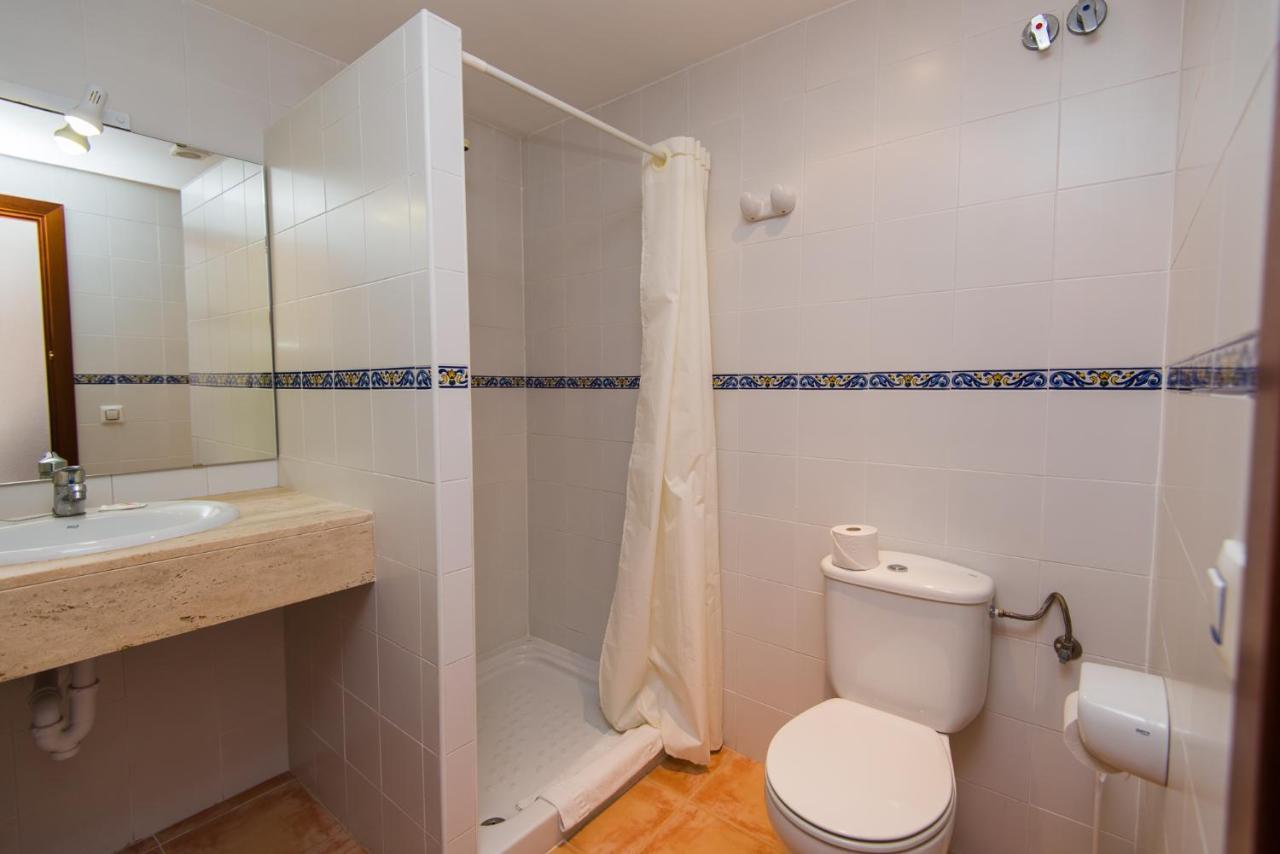 Hostal Cala Ratjada Экстерьер фото