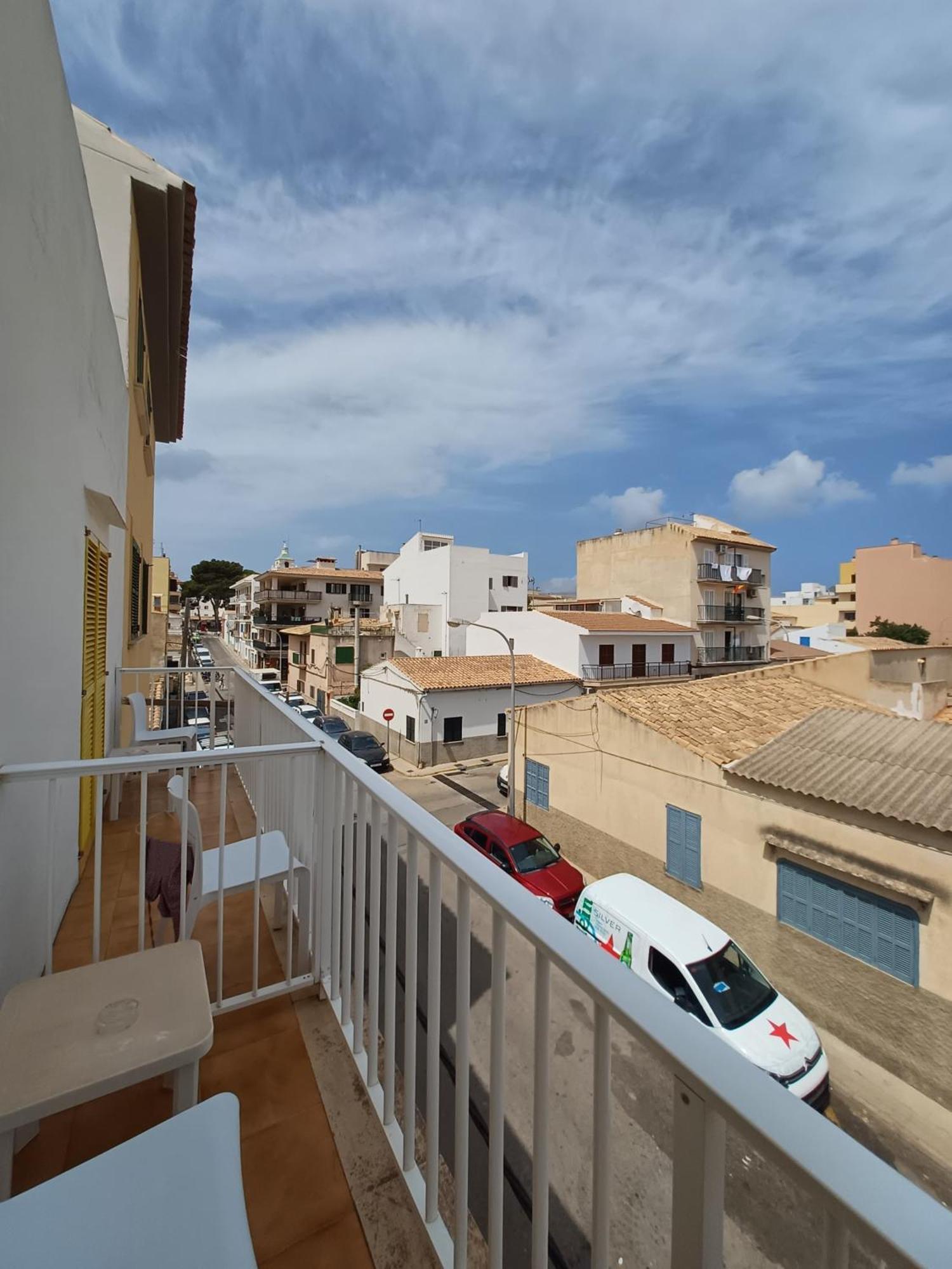 Hostal Cala Ratjada Экстерьер фото