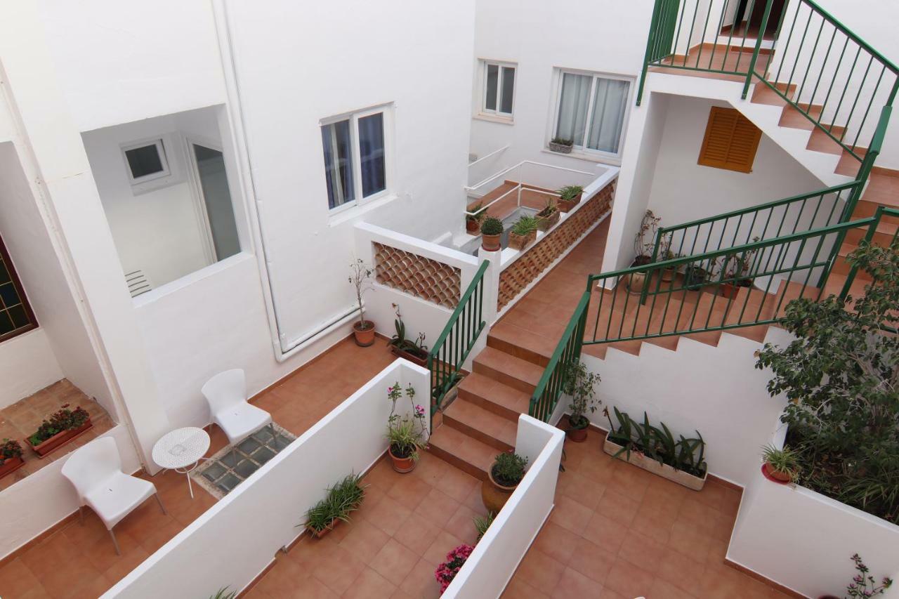 Hostal Cala Ratjada Экстерьер фото