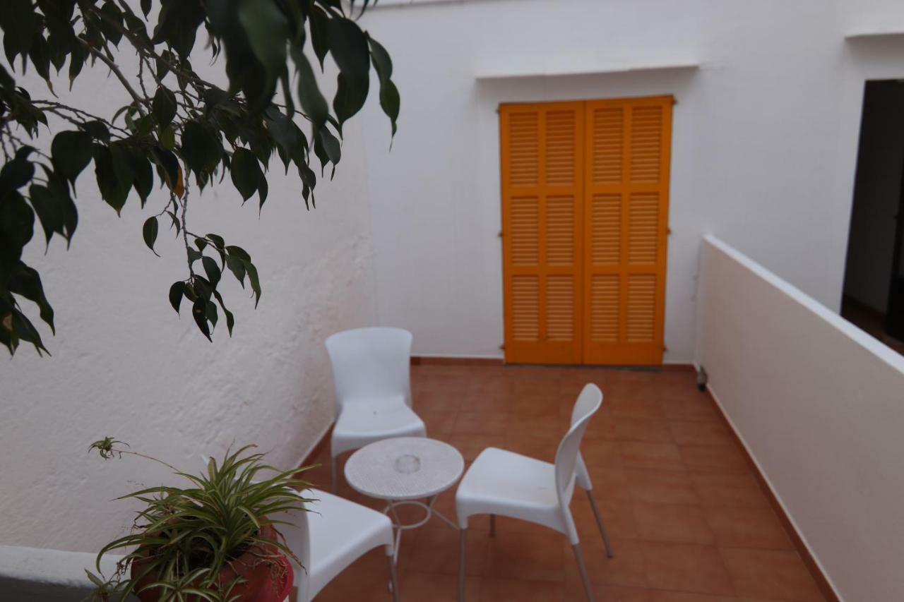 Hostal Cala Ratjada Экстерьер фото